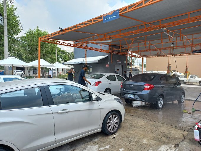 lava carros en zapopan