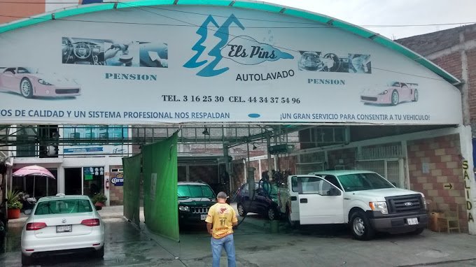 Auto Lavado Els Pins car wash en Morelia