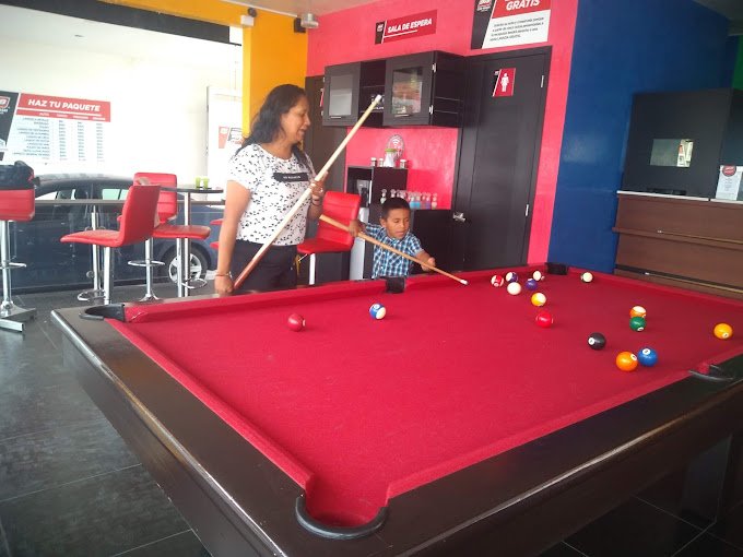 BG8 Car Wash. Pool & Bar autolavado en Morelia