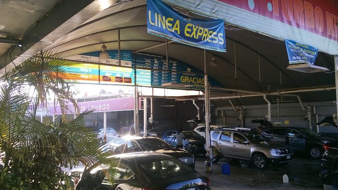 autolavado cerca de mí abierto ahora en zapopan