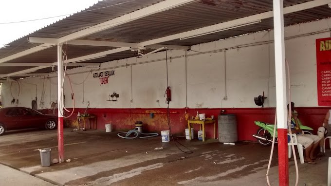 Auto Lavado y Detallado Jireh car wash puerto vallarta