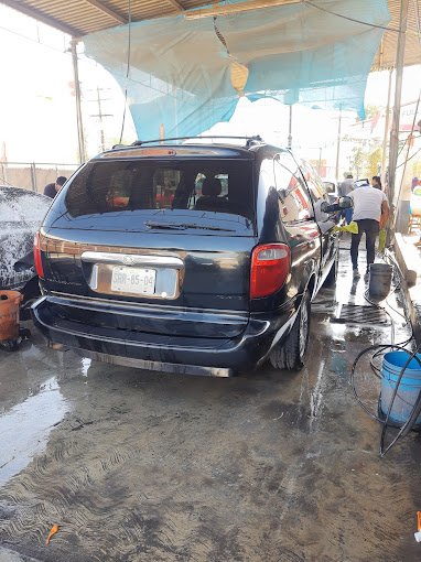 lava autos en Santa Catarina