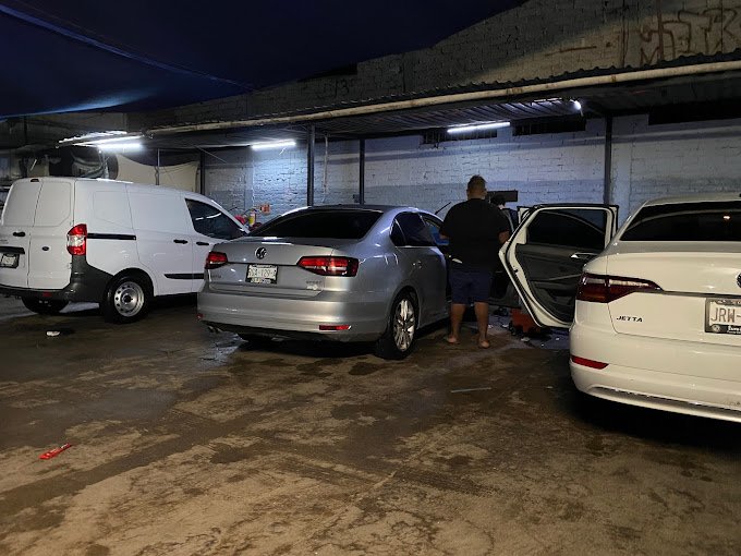 Kar-Fri autolavado en Puerto Vallarta abierto 24 horas