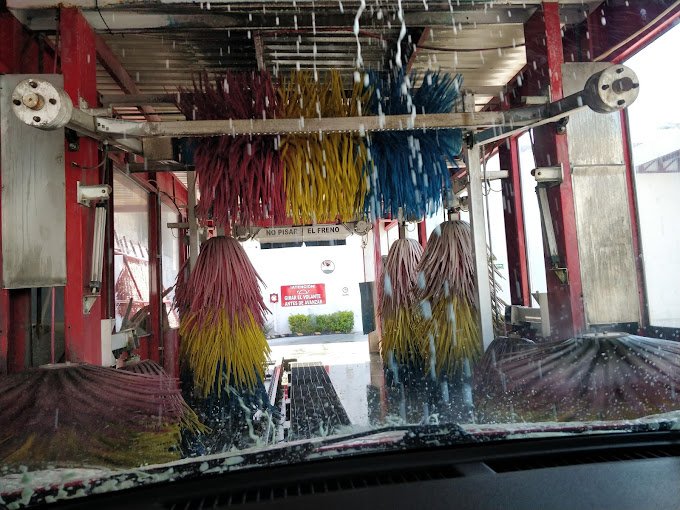 Track Car Wash car Wash Guadalupe