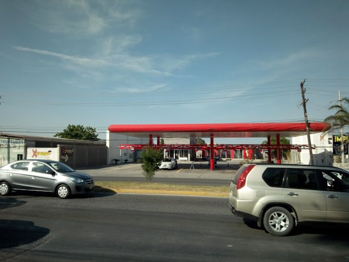 Xtreme Car Wash Eloy Cavazos autolavado en Guadalupe