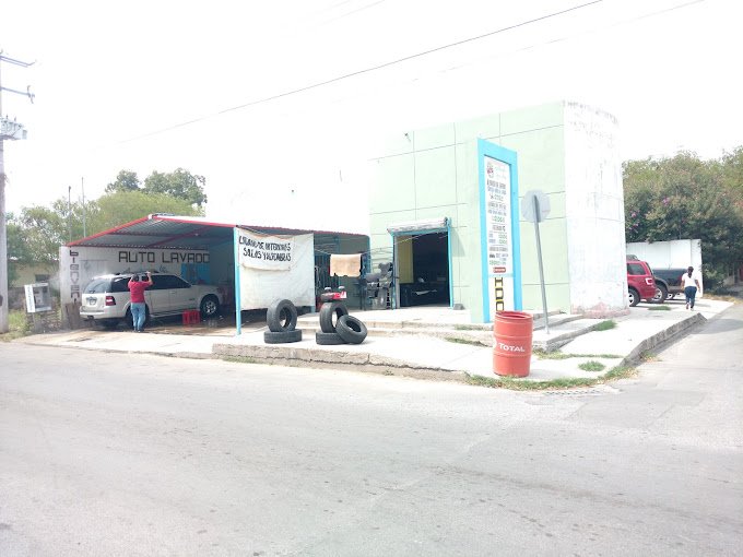Auto Lavado Super Clean lavado de carros nuevo laredo