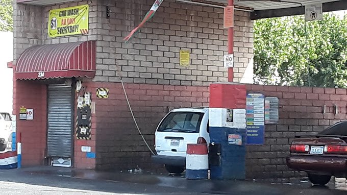 Howard's Car Wash lavado de auto los angeles