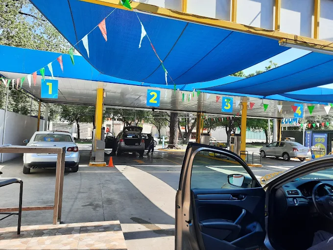 autolavado Zoom Express CarWash